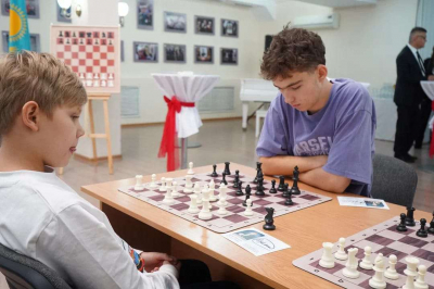 В Астане дан старт работе международных шахматных клубов Сергея Карякина