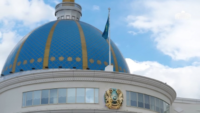 Токаев отметил всенародную любовь к творчеству Куляш Ахметовой