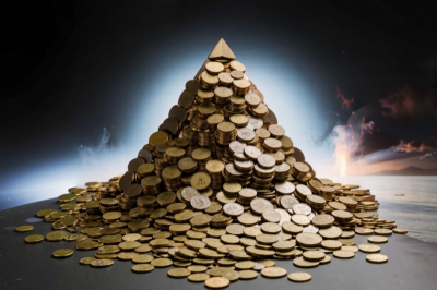 Основательницу финпирамиды в Башкирии отправили в колонию за хищение 690 миллионов рублей вкладчиков