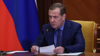 Медведев связал ужесточение риторики с поведением Запада