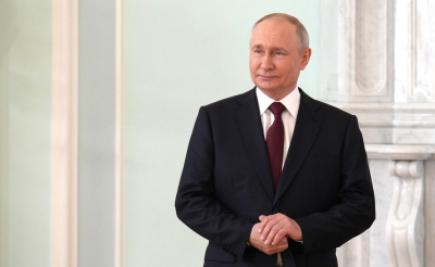 Путин поздравил россиян и&nbsp;работников космической отрасли с&nbsp;Днем космонавтики