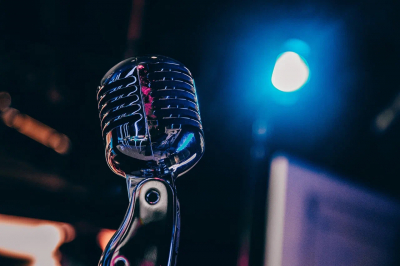 В Челябинской области отменили концерт комика Щербакова