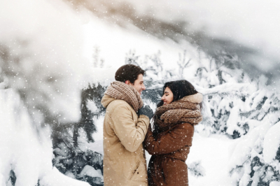 Психолог ответил, чем грозит привычка постоянно проводить время с партнером