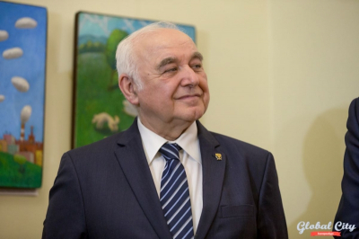 Бессменный директор Свердловской филармонии Александр Колотурский покидает пост