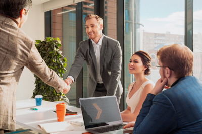 &laquo;Лента.ру&raquo;: Более половины россиян захотели сменить профессию в 2026 году