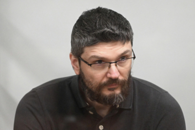 Пасынка рок-музыканта Намина осудили за убийство родственников