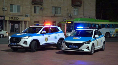 В Абайской области автомобиль сбил группу детей: трое погибли, трое пострадали