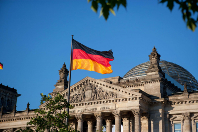 Политик Филиппо заподозрил власти ФРГ в военном безумии