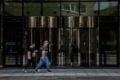 Котлярова: Уволить за просмотр соцсетей могут только в случае запрета в договоре