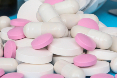 Врач рассказала, какую опасность представляют БАДы с маркетплейсов