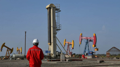 Китай предложил России увеличить поставки нефти через Казахстан