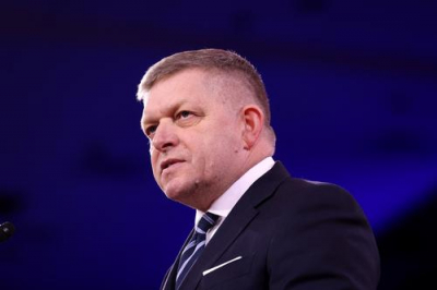 Фицо заявил, что был против предоставления &laquo;военного кредита&raquo; Украине