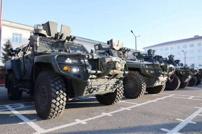 Национальная гвардия готовит военную технику к параду